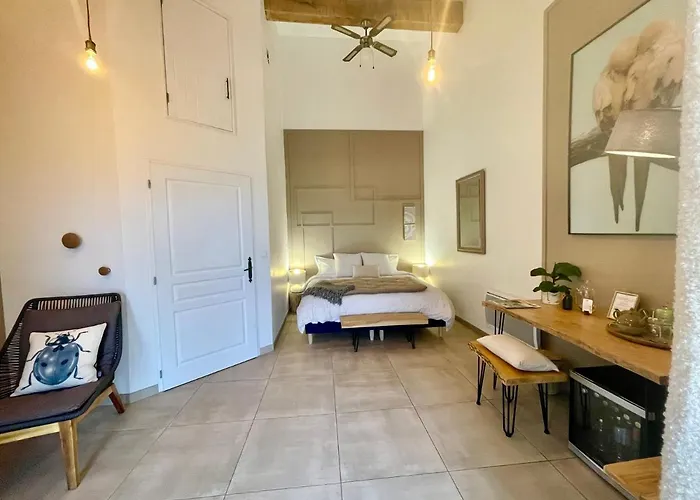 Chez Brunet D'hotes Et