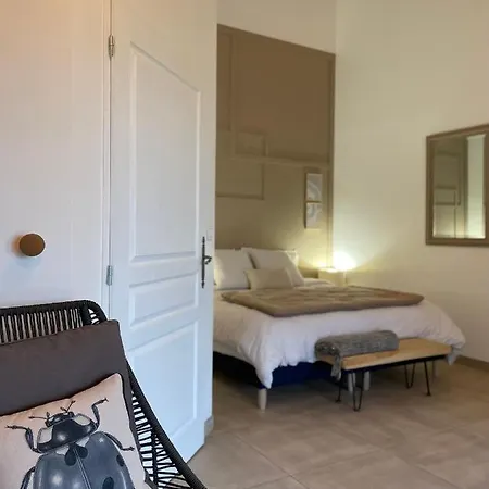 Chez Brunet D'hotes Et 3* Gondrin