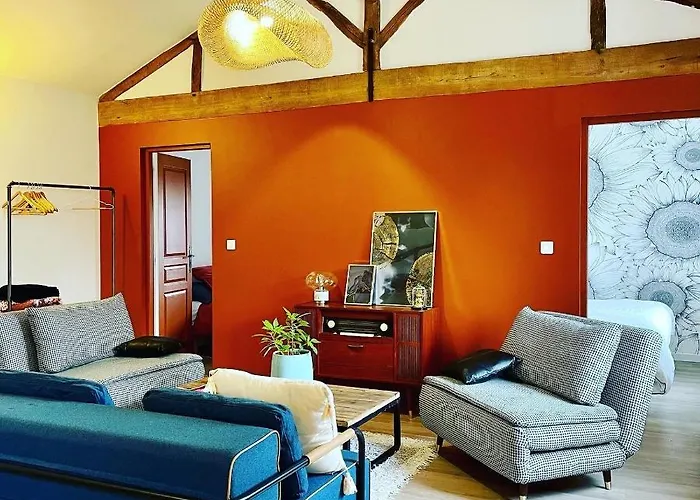 Chez Brunet D'hotes Et Bed & Breakfast 3*