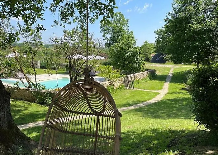 Chez Brunet D'hotes Et Bed & Breakfast 3*