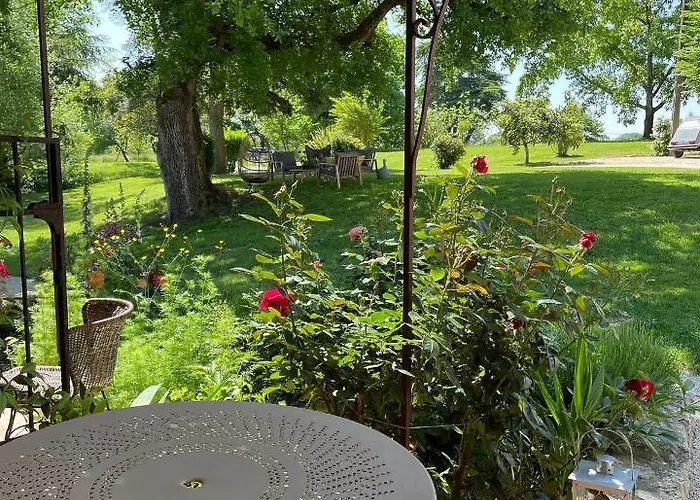 Bed & Breakfast Chez Brunet D'hotes Et 3*